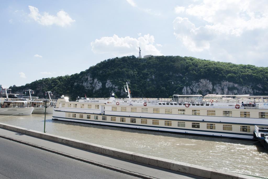 Aurora Apartment Danube View Budapest Chambre photo